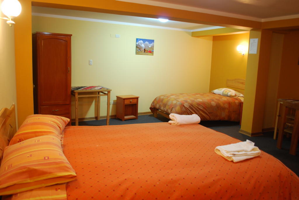 Morales Guest House Huaraz  Room photo